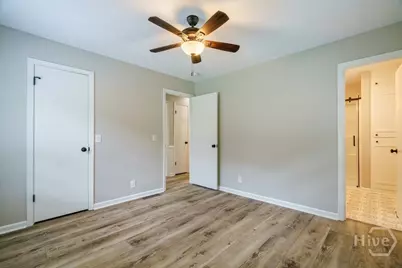 1551 Hebron Church Road, Statham, GA 30666 - Photo 10