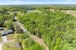4346 Woods Bridge Rd, Commerce, GA 30529 - Photo 12