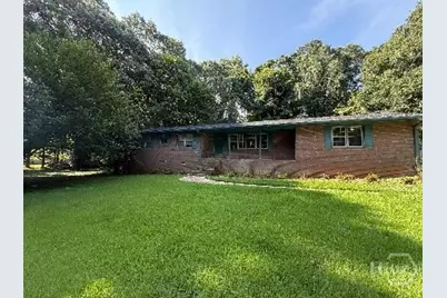 54 Dickson Circle, Jefferson, GA 30549 - Photo 2