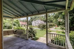 48 E Georgia Ave, Comer, GA 30629 - Photo 6