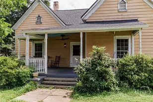 48 E Georgia Ave, Comer, GA 30629 - Photo 4