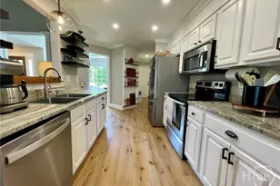 1881 Hampton Walk Ct, Hoschton, GA 30548 - Photo 8