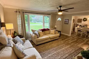 199 Harris St, Toccoa, GA 30577 - Photo 4