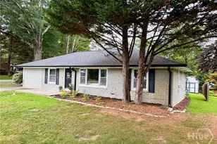 199 Harris St, Toccoa, GA 30577 - Photo 2