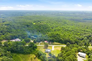1841 Hunters Creek Rd, Toccoa, GA 30577 - Photo 46