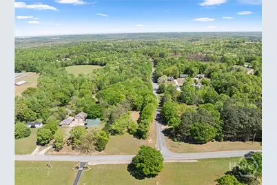 4276 Woods Bridge Road, Commerce, GA 30529 - Photo 8