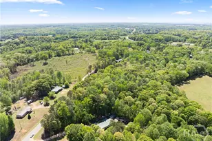 4272 Woods Bridge Rd, Commerce, GA 30529 - Photo 10