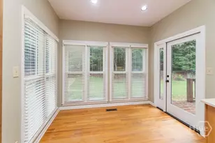 325 Millstone Cir, Athens, GA 30605 - Photo 12