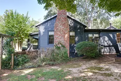 230 N Georgia Avenue, Winterville, GA 30683 - Photo 2