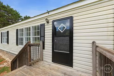 328 Pine Street, Danielsville, GA 30633 - Photo 4