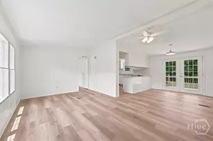 328 Pine St, Danielsville, GA 30633 - Photo 8
