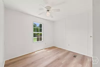 328 Pine Street, Danielsville, GA 30633 - Photo 20