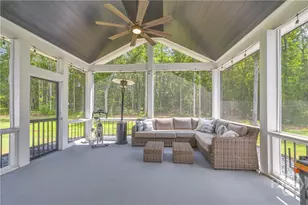 1025 Dewey Rd, Statham, GA 30666 - Photo 32