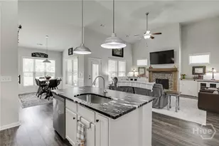 820 Lakeview Bend Cir, Jefferson, GA 30549 - Photo 18