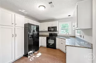 131 Diamond Dr, Athens, GA 30605 - Photo 14