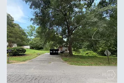 5652 Hemlock Street, Lula, GA 30554 - Photo 2