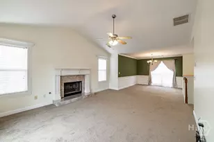 871 Jefferson Walk Cir, Jefferson, GA 30549 - Photo 10