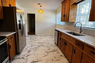 1066 College Station Rd, Athens, GA 30605 - Photo 8