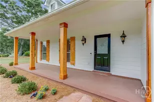 1554 Maddox Rd, Hoschton, GA 30548 - Photo 2