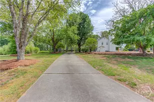 1554 Maddox Rd, Hoschton, GA 30548 - Photo 42