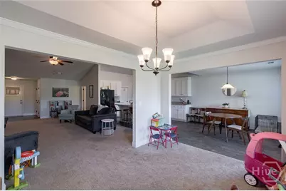 327 Skyview Drive, Winterville, GA 30683 - Photo 6