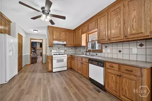 1532 Berkshire Farm Dr, Snellville, GA 30078 - Photo 8