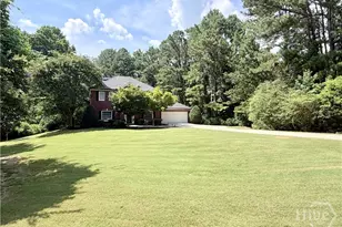 105 Sandstone Dr, Athens, GA 30605 - Photo 2