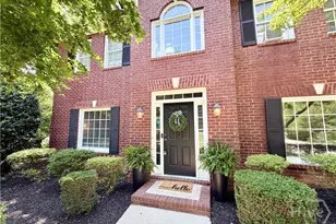 105 Sandstone Dr, Athens, GA 30605 - Photo 4