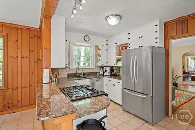 321 Milledge Hts, Athens, GA 30601 - Photo 2