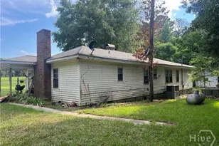 5877 Lexington Rd, Rayle, GA 30660 - Photo 2