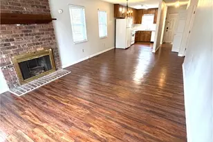 253 Sleepy Creek Dr, Athens, GA 30606 - Photo 2