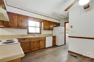 110 Flannigans, Athens, GA 30605 - Photo 14