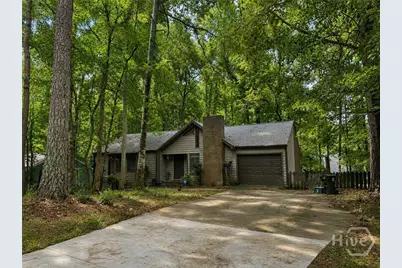 110 Flannigans, Athens, GA 30605 - Photo 1