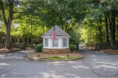 125 Wood Lake Drive #109, Athens, GA 30606 - Photo 2