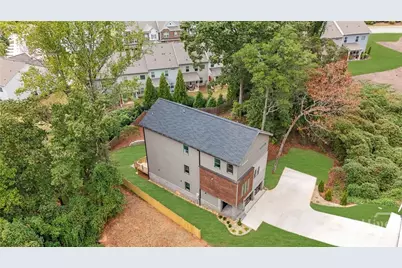 120 N Gwinnett, Buford, GA 30518 - Photo 40