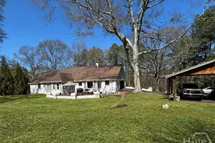 1331 Luke Cir, Bogart, GA - Photo 2