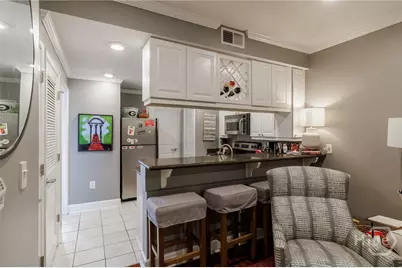 250 W Broad Street #706, Athens, GA 30601 - Photo 8