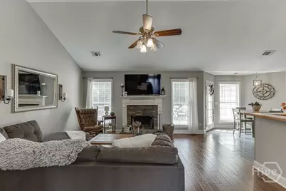 131 Wood Cove, Jefferson, GA 30549 - Photo 8