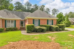 4841 Thornwood Dr, Covington, GA 30016 - Photo 2