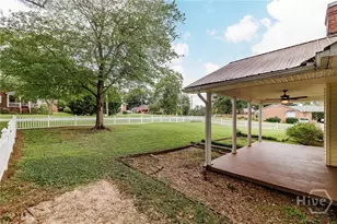 382 Elizabeth St, Commerce, GA 30529 - Photo 6
