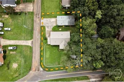382 Elizabeth Street, Commerce, GA 30529 - Photo 2