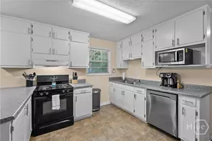 900 Carlton Dr Dr SE, Conyers, GA 30094 - Photo 10