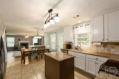 621 Wellington Lane, Monroe, GA 30655 - Photo 6