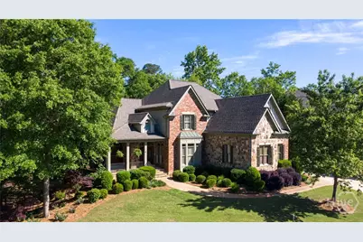 1022 Oxford Way, Watkinsville, GA 30677 - Photo 1