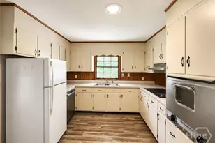 560 Riverview Rd, Athens, GA 30606 - Photo 4