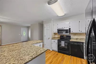 8050 Hog Mountain Road, Statham, GA 30666 - Photo 12