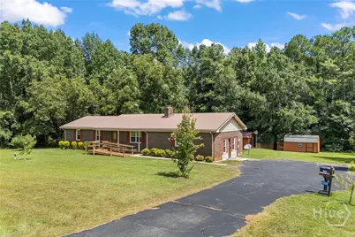 8050 Hog Mountain Road, Statham, GA 30666 - Photo 4