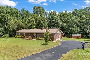 8050 Hog Mountain Rd, Statham, GA 30666 - Photo 4