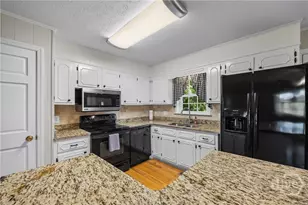 8050 Hog Mountain Rd, Statham, GA 30666 - Photo 14