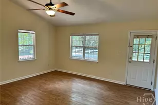 2206 S Lumpkin St, Athens, GA 30606 - Photo 4